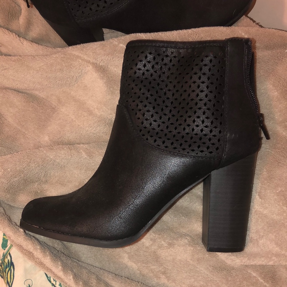 Never worn before Apt. 9 Black what boots